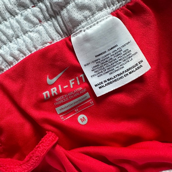 Nike shorts - Picture 4 of 4